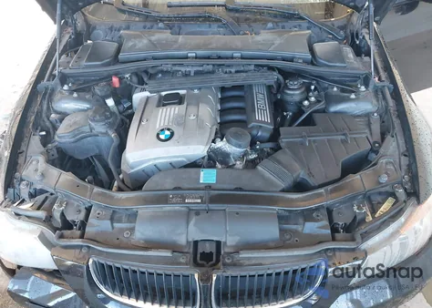 2006 BMW 325I z USA, uszkodzony, nr VIN WBAVB13546PT00263